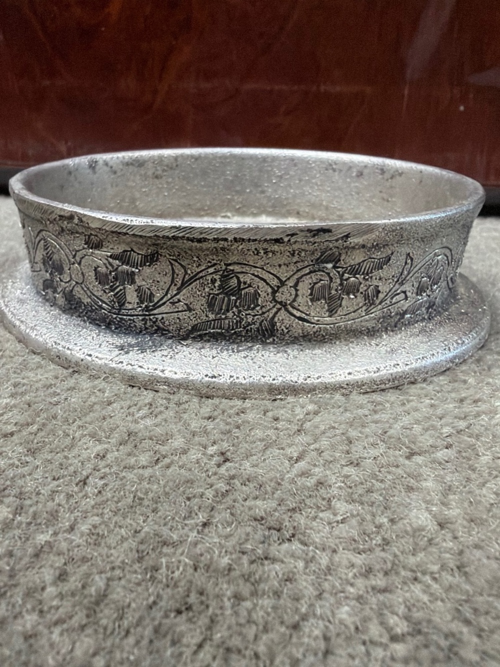 Pewter Wine Bottle Coaster Grape vine/leaf pattern - vintage